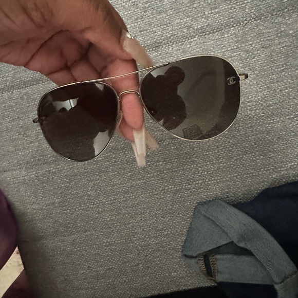 CHANEL 59mm Polarized aviator sunglasses - Picture 3 of 5